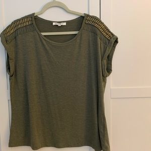 Tee shirt with shoulder detail